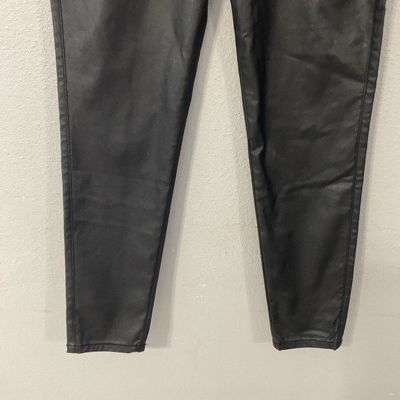 KanCan Black High Rise Button Fly Coated Pants. Ew with tags size 13/30 - Picture 4 of 10